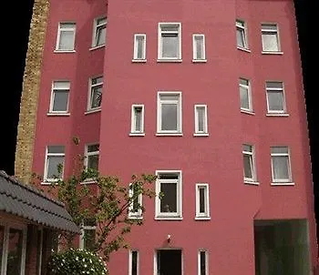 & Plagwitzer Hof 2*